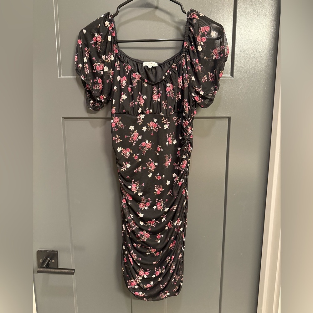 Ultra Flirt Fitted Black Floral Dress
